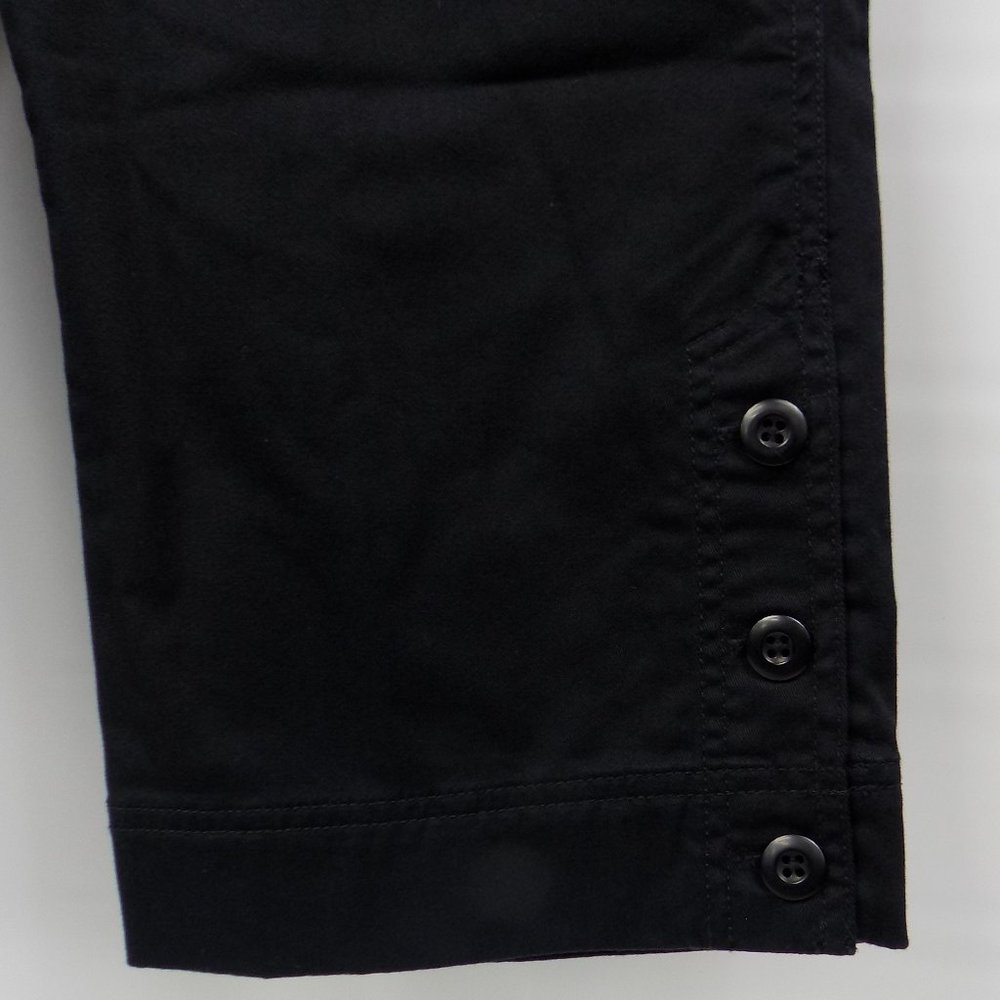 Charter Club Katherine Fit Cropped Petite Black Capri Size 6P NWT - Picture 2 of 8
